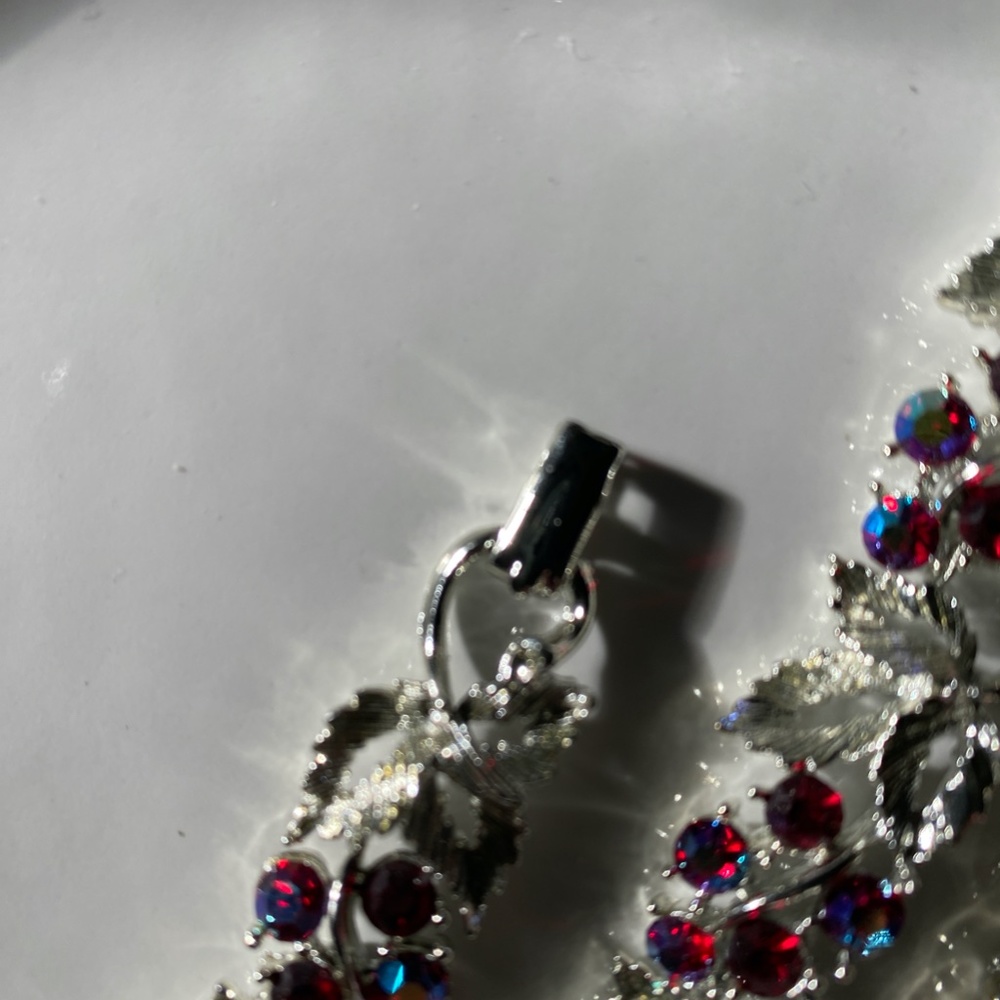 Vintage Costume Jewelry - Picture 8 of 16